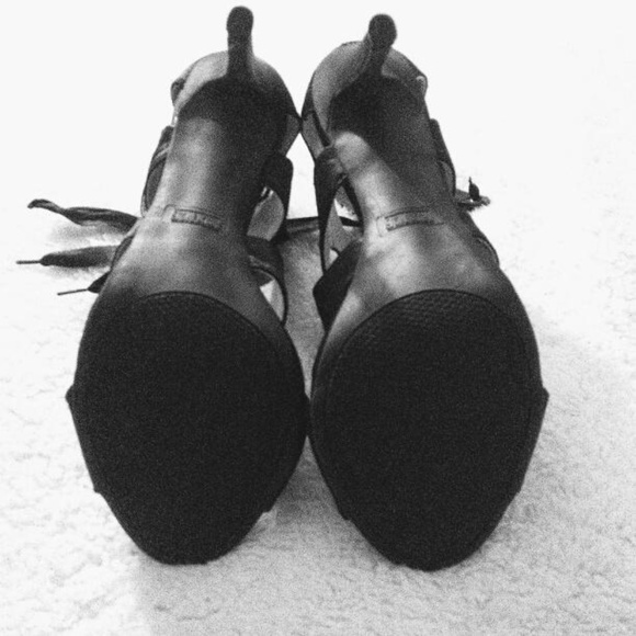 Mix No 6 Martina Satin Pump NWT - Picture 3 of 6